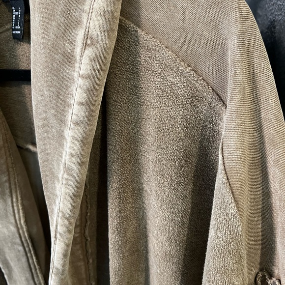 Reverse Terry Shacket - Picture 5 of 6